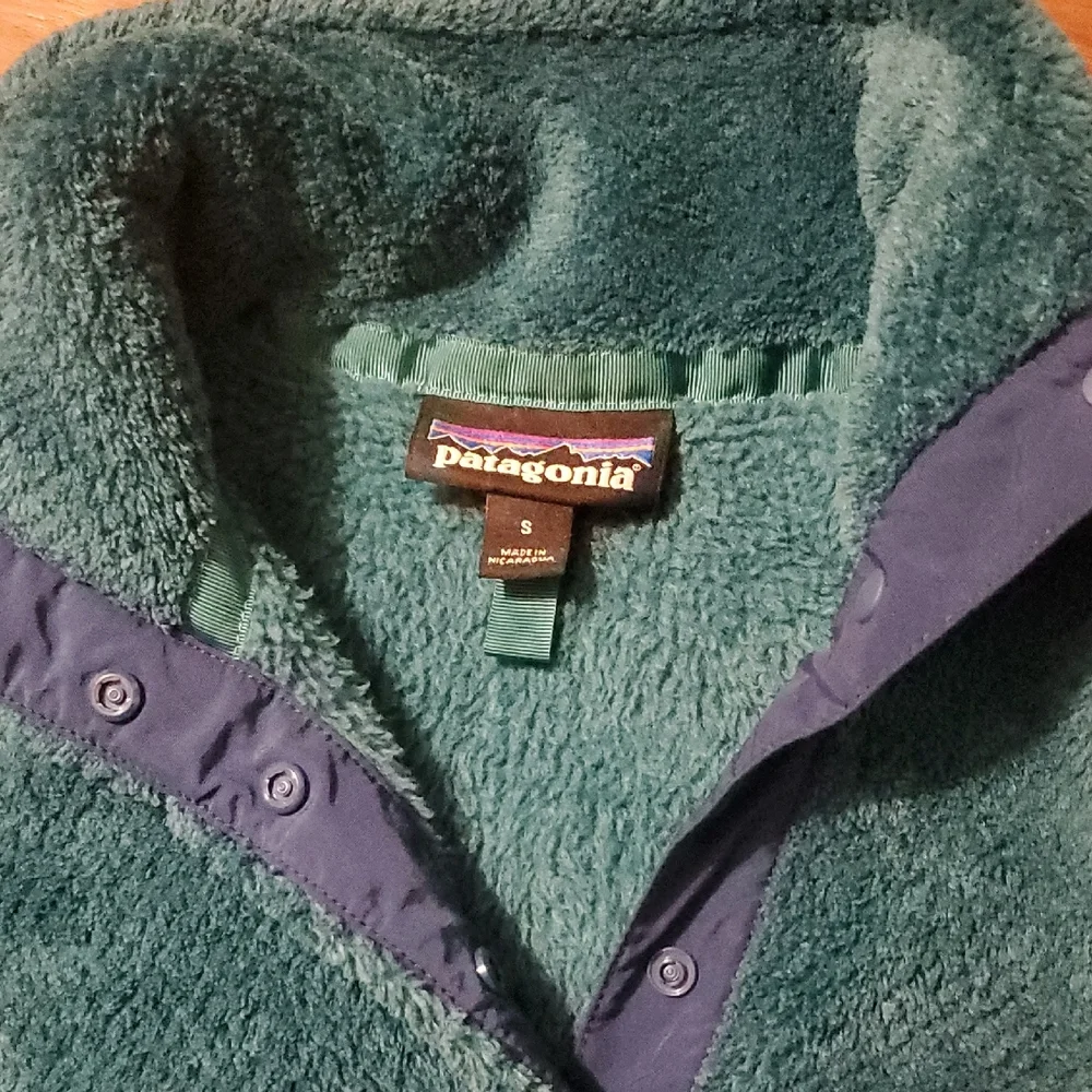 Patagonia Women's  Re-Tool Snap-T, Teal Fleece Sweater - Picture 2 of 6
